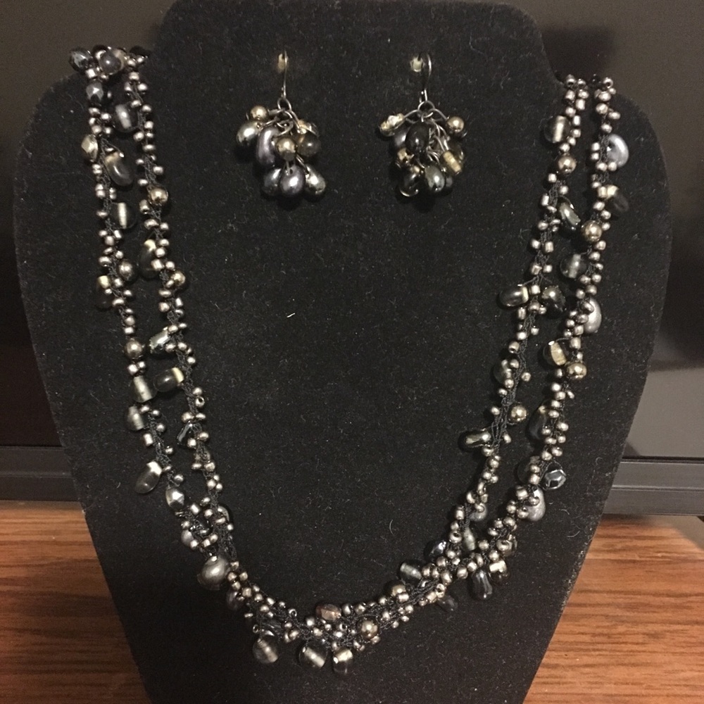Costume jewelry set